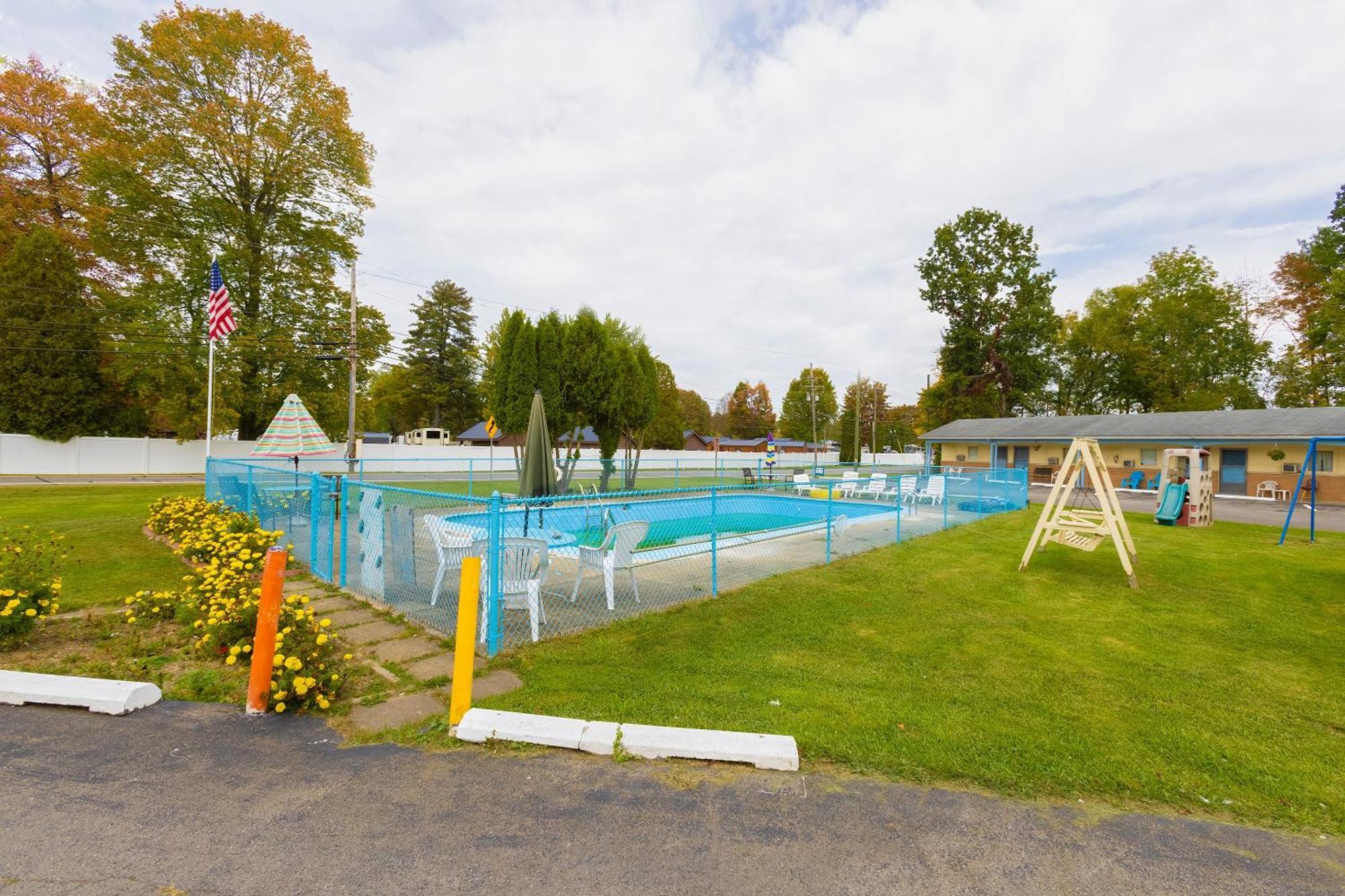 Parkside Motel By Oyo Meadville Conneaut Lake Conneaut Lakeshore Ngoại thất bức ảnh