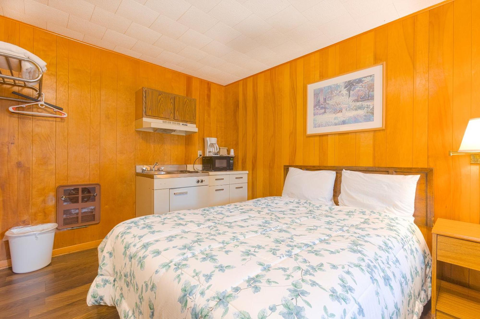 Parkside Motel By Oyo Meadville Conneaut Lake Conneaut Lakeshore Ngoại thất bức ảnh