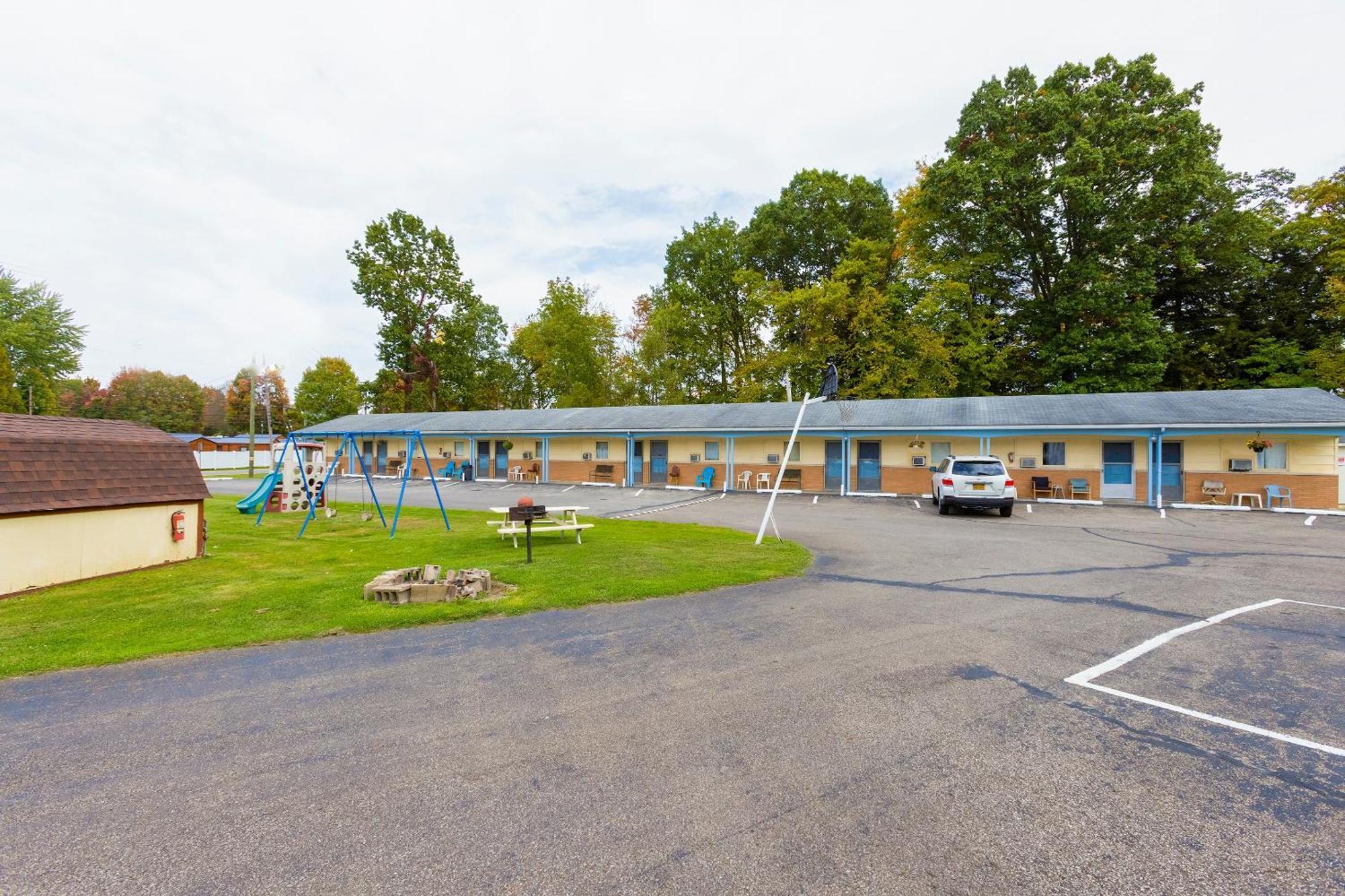 Parkside Motel By Oyo Meadville Conneaut Lake Conneaut Lakeshore Ngoại thất bức ảnh